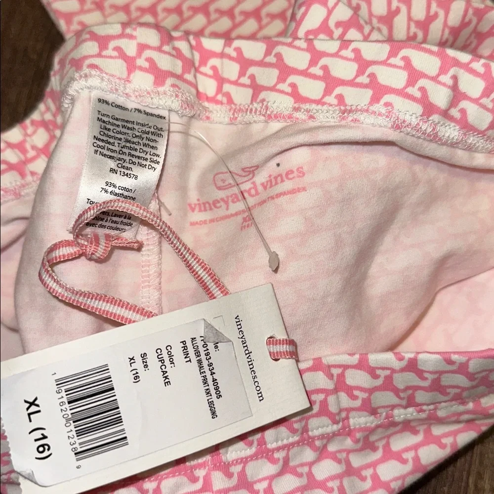 Girls Vineyard Vines Super Soft Naval Top (XL) & NWT Leggings (XL)‎